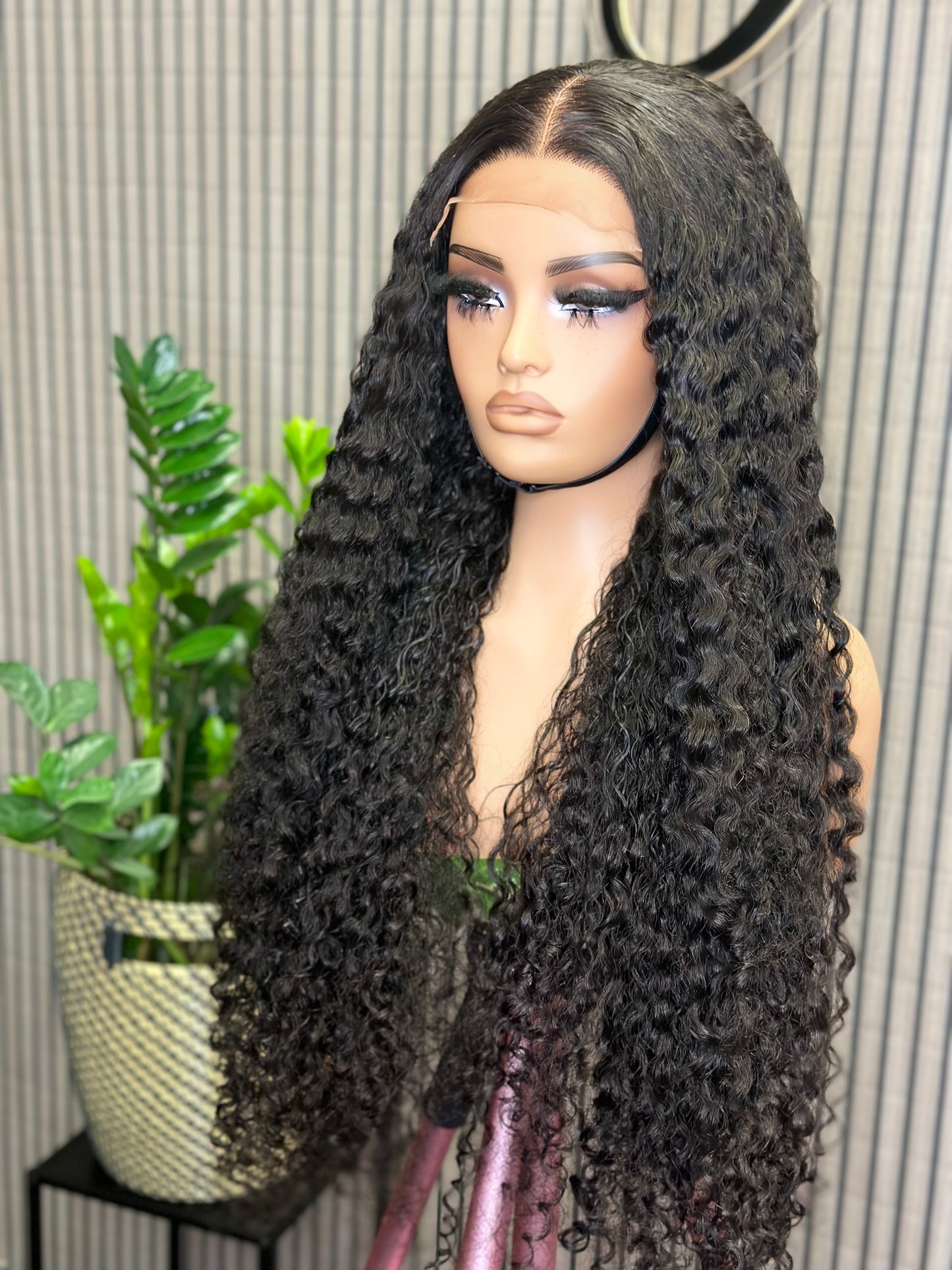 SUSAN UNIT 30”